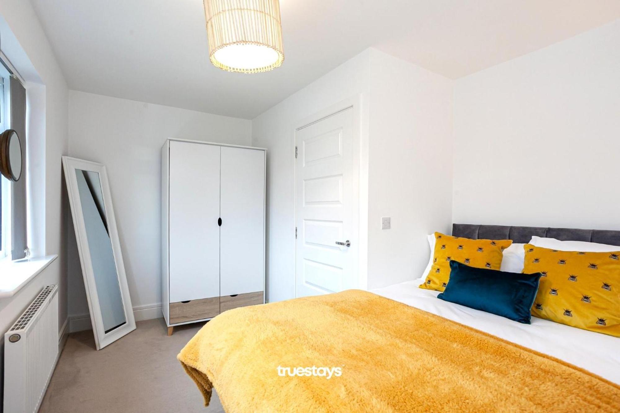 Ambassador House By Truestays - Luxury 4 Bedroom House In Stoke-On-Trent Etruria Extérieur photo